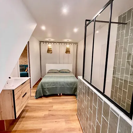 Bianca Hébergement de vacances Caen